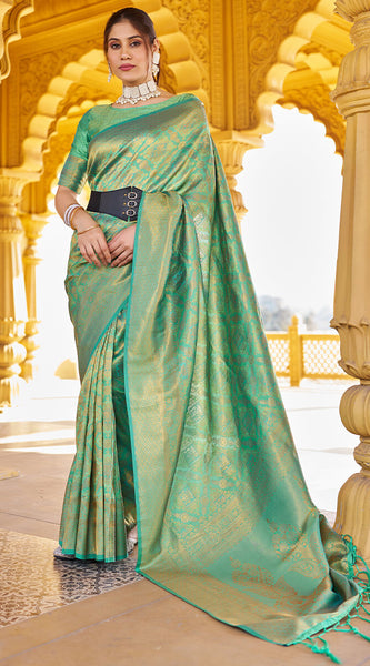Petrichor Green Kanjivaram Silk Saree With Splendiferous Blouse Piece