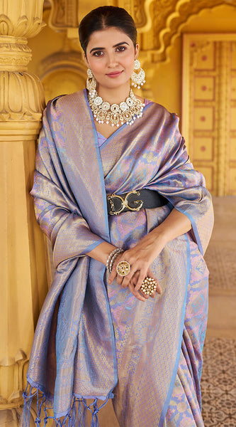 Scintillating Lavender Kanjivaram Silk Saree With Rhapsody Blouse Piece