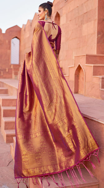 Adorable Purple Kanjivaram Silk Saree With Pleasant Blouse Piece
