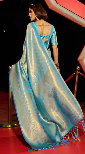 Chatoyant Firozi Kanjivaram Silk Saree With Admirable Blouse Piece