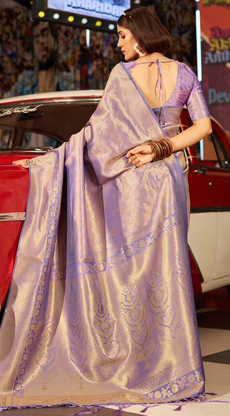 Mesmeric Lavender Kanjivaram Silk Saree With Breathtaking Blouse Piece