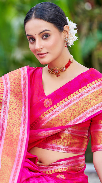 Attractive Dark Pink Kanjivaram Silk Saree With Ideal Blouse Piece