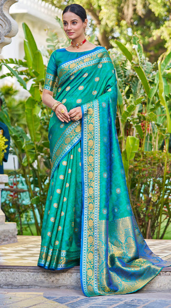 Arresting Rama Kanjivaram Silk Saree With Palimpsest Blouse Piece