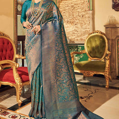 Splendorous Rama Kanjivaram Silk Saree With Felicitous Blouse Piece