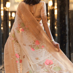 Energetic Beige Cotton Silk Saree With Refreshing Blouse Piece