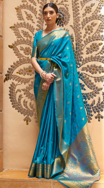 Exuberant Firozi Kanjivaram Silk Saree With Artistic Blouse Piece