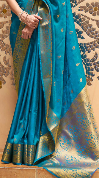 Exuberant Firozi Kanjivaram Silk Saree With Artistic Blouse Piece