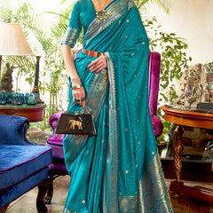 Engaging Firozi Kanjivaram Silk Saree With Woebegone Blouse Piece
