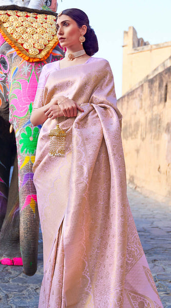 Prominent Baby Pink Kanjivaram Silk Saree with Entrancing Blouse Piece