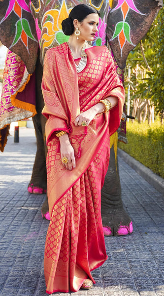Ideal Dark Pink Kanjivaram Silk Saree With Ebullience Blouse Piece