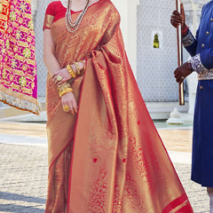 Amiable Red Kanjivaram Silk Saree With Incomparable Blouse Piece