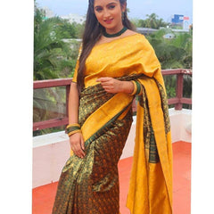 Luxury Lichi Silk Saree with Beautiful Zari Work