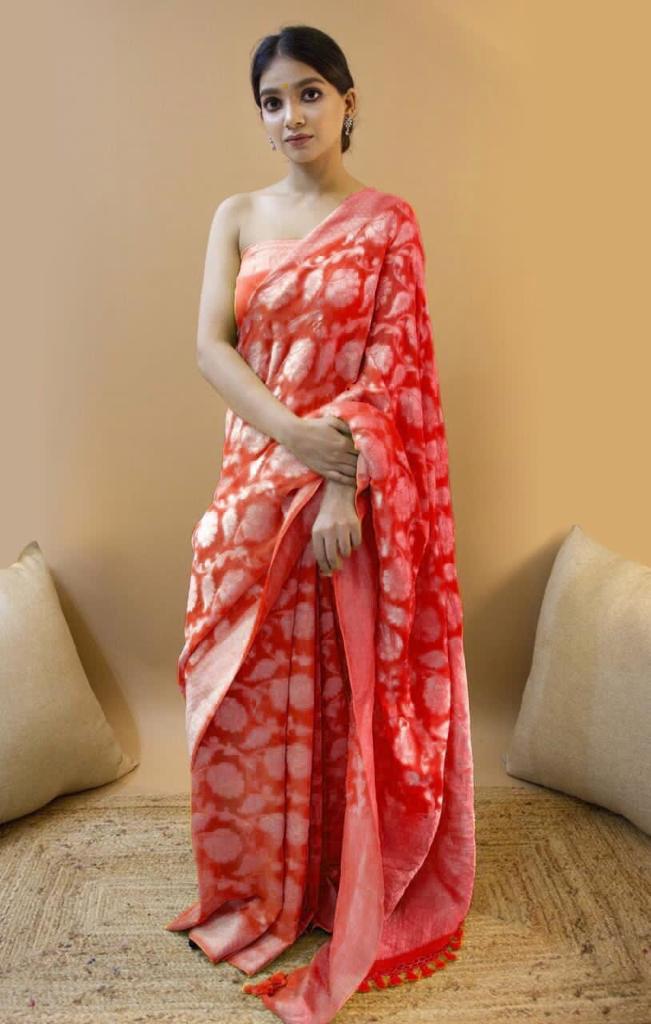 Latest Lichi Silk Saree with Golden Zari Weaving
