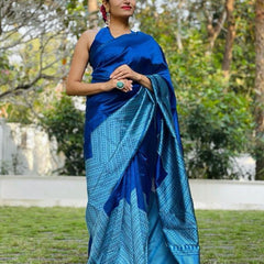 Latest Trend Lichi Silk Saree with Stylish Zari Design