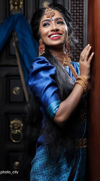 Latest Trend Lichi Silk Saree with Stylish Zari Design