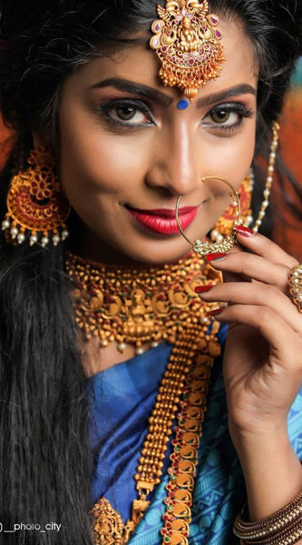 Latest Trend Lichi Silk Saree with Stylish Zari Design
