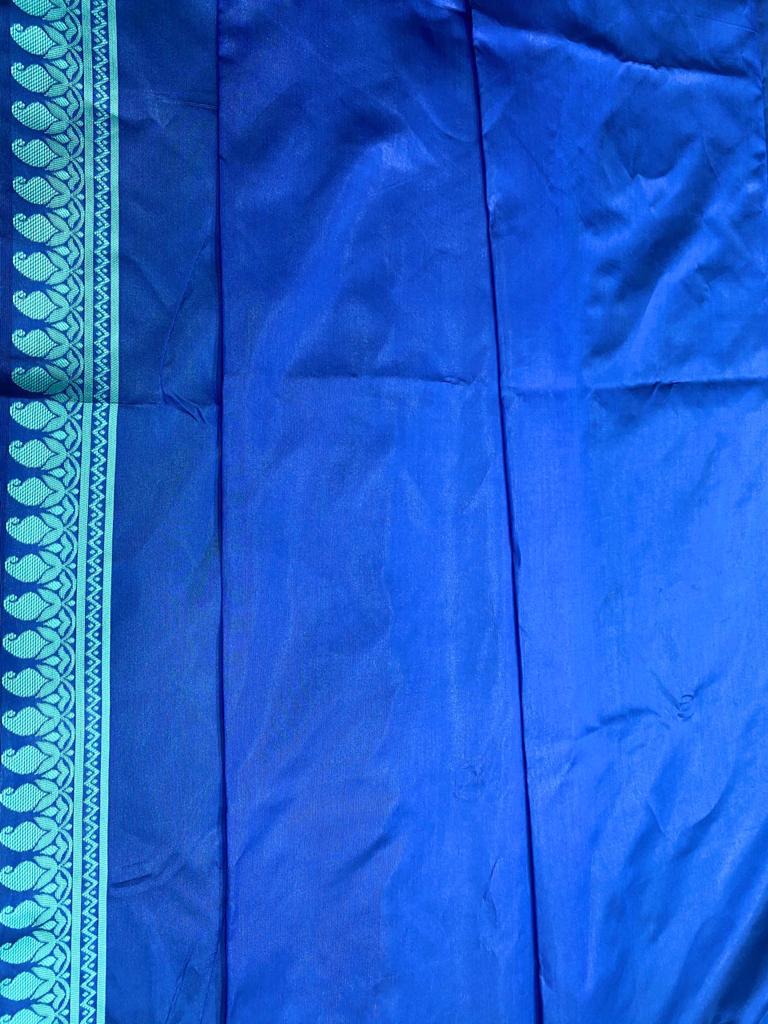 Latest Trend Lichi Silk Saree with Stylish Zari Design