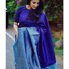 Latest Trend Lichi Silk Saree with Stylish Zari Design