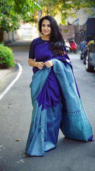 Latest Trend Lichi Silk Saree with Stylish Zari Design