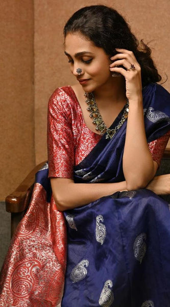 Traditional Wear Lichi Silk Saree with Stunning Zari Patterns