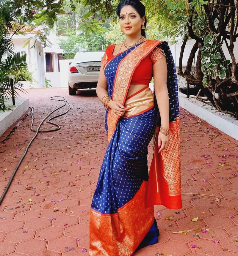 New Arrival Lichi Silk Saree with Designer Zari Border