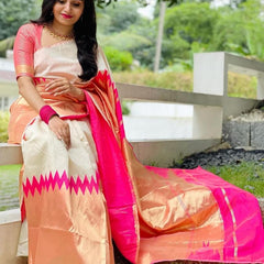 Luxurious Lichi Silk Saree with Exclusive Zari Weaving