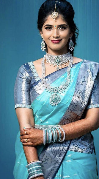 Luxury Silk Saree with Lichi Fabric & Exquisite Zari Art