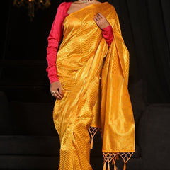 Bridal Wedding Wear Lichi Silk Saree with Heavy Zari