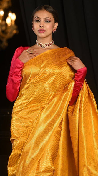 Bridal Wedding Wear Lichi Silk Saree with Heavy Zari
