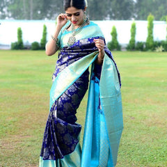 Timeless Beauty Lichi Silk Saree with Elegant Zari Border