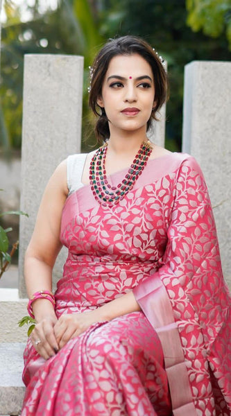 New Trend Lichi Silk Saree with Intricate Zari Weaving pink