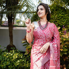 New Trend Lichi Silk Saree with Intricate Zari Weaving pink