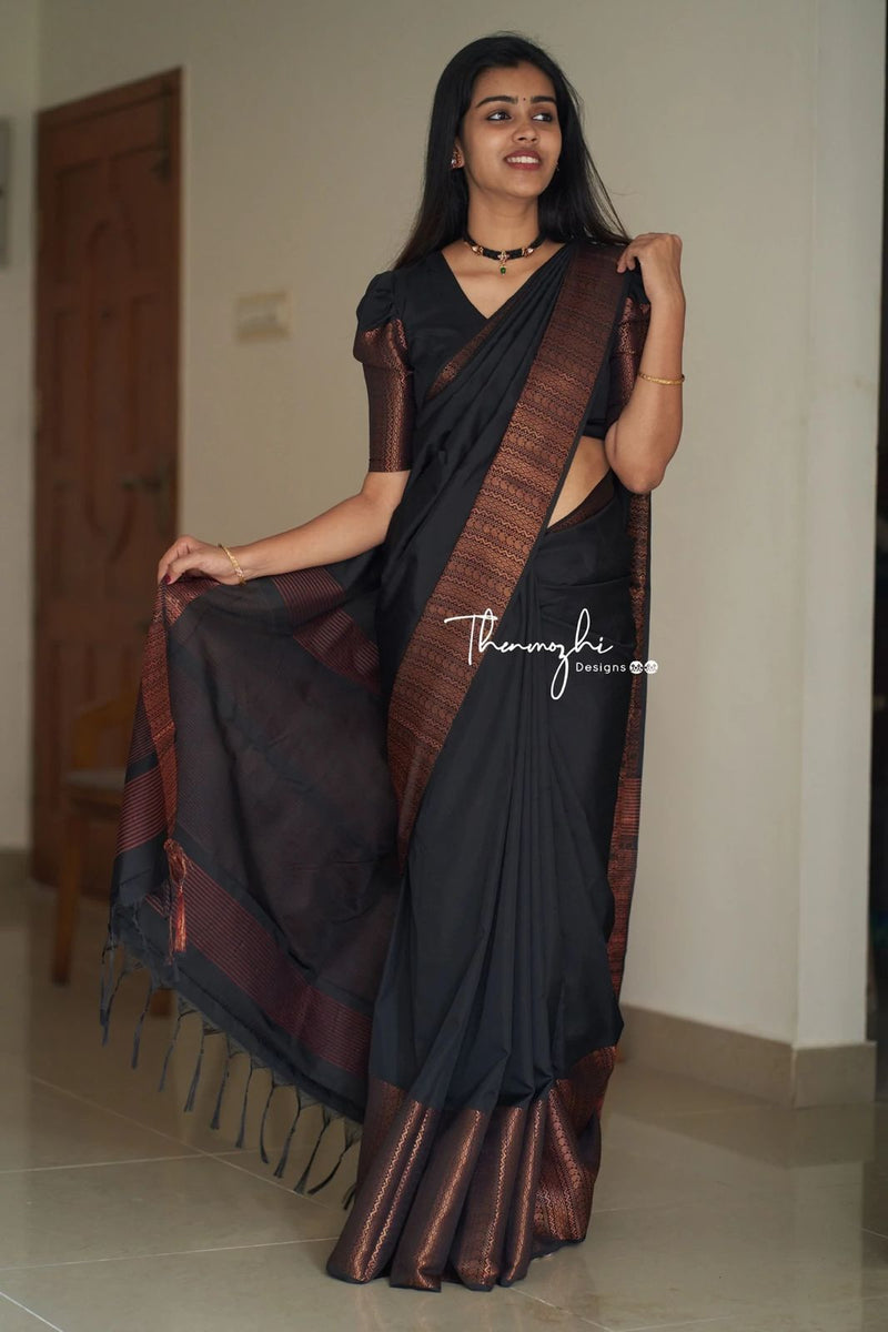 Stunning Ethnic Wear Lichi Silk Saree with Premium Zari Green