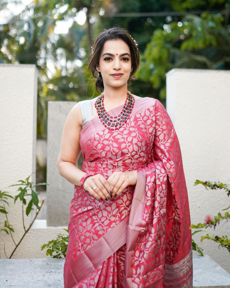 New Trend Lichi Silk Saree with Intricate Zari Weaving pink