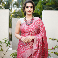 New Trend Lichi Silk Saree with Intricate Zari Weaving pink