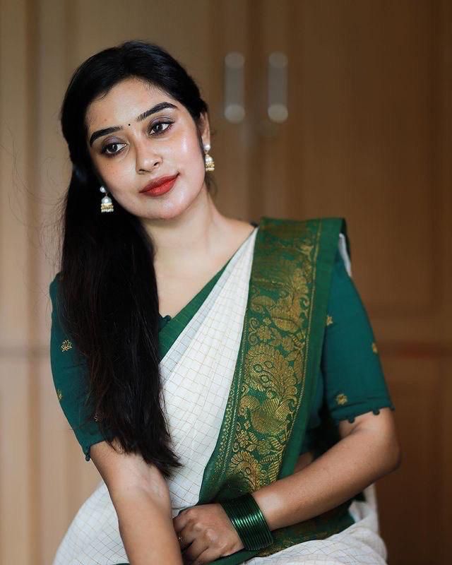 Handcrafted Lichi Silk Saree with Golden Zari Work