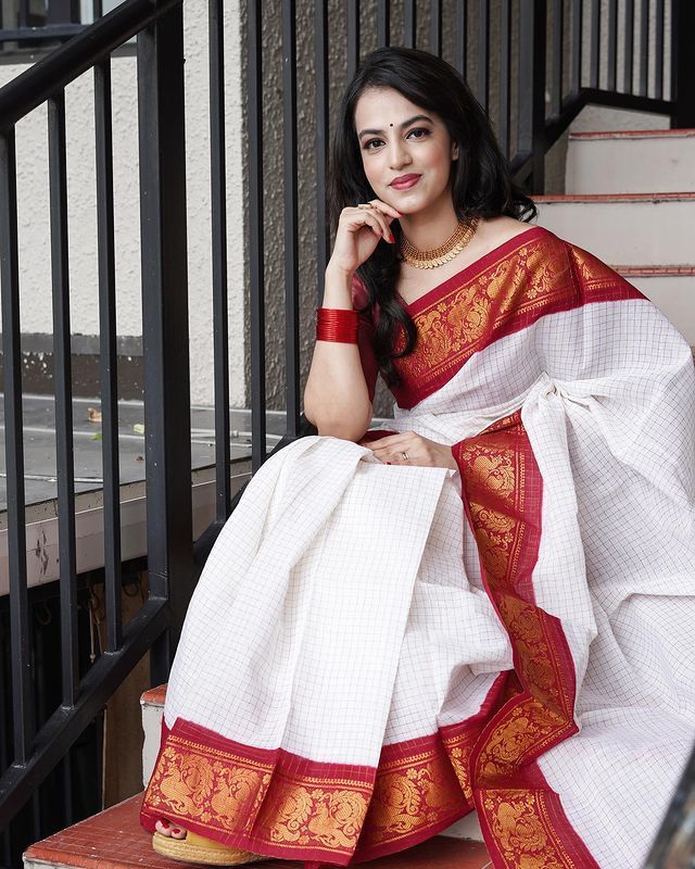 Handcrafted Lichi Silk Saree with Golden Zari Work