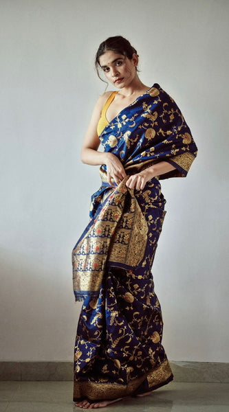 Premium Elegant Lichi Silk Saree with Intricate Zari Weaving