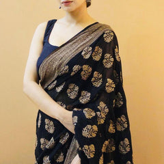 Bridal Lichi Silk Saree with Stunning Zari Embellishments