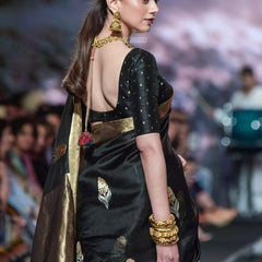 Gorgeous Lichi Silk Saree with Grand Zari Pallu