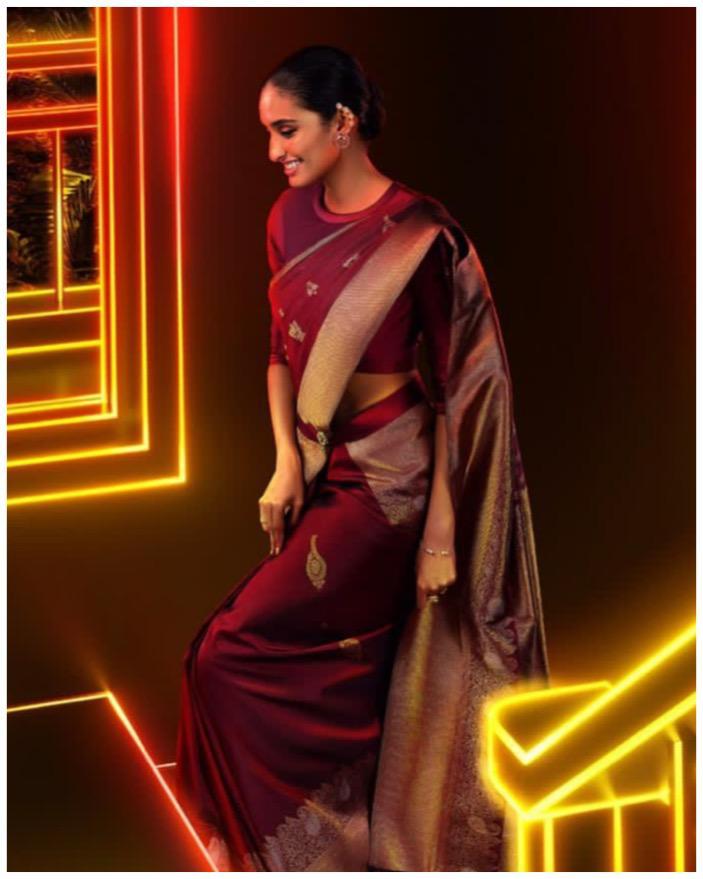 New Arrival Lichi Silk Saree with Unique Zari Weaving