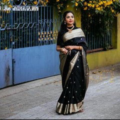 High-Quality Lichi Silk Saree with Traditional Zari Weaving