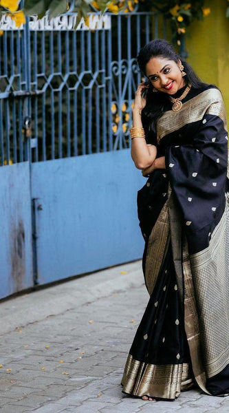 High-Quality Lichi Silk Saree with Traditional Zari Weaving