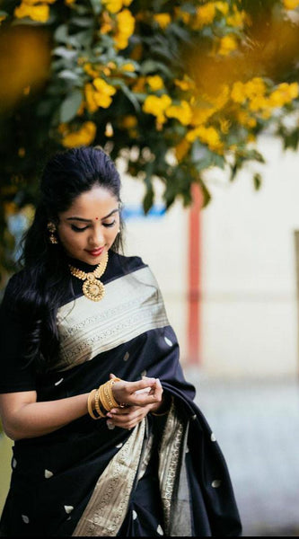 High-Quality Lichi Silk Saree with Traditional Zari Weaving