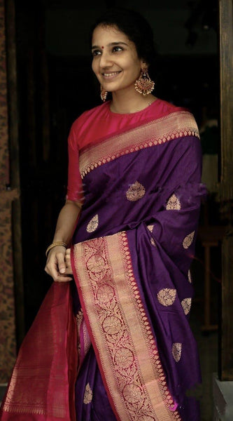 Charming Party Wear Lichi Silk Saree with Stylish Zari Work