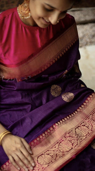 Charming Party Wear Lichi Silk Saree with Stylish Zari Work