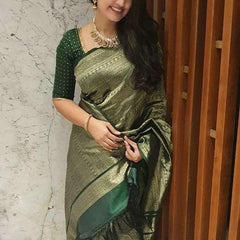 Latest Collection Lichi Silk Saree with Elegant Zari Weaving