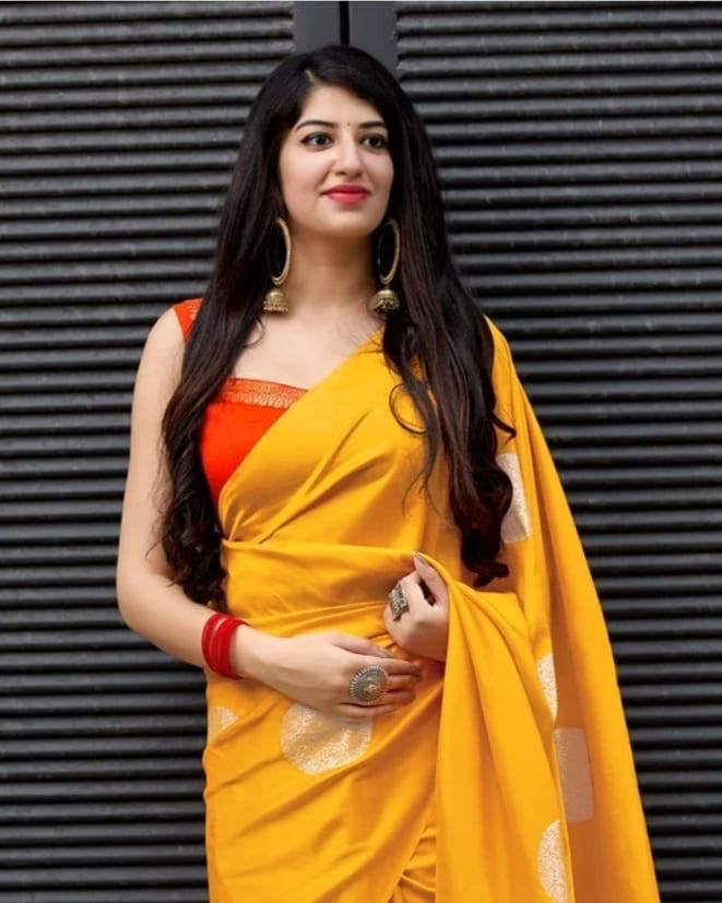 Designer Traditional Lichi Silk Saree with Classic Zari Art