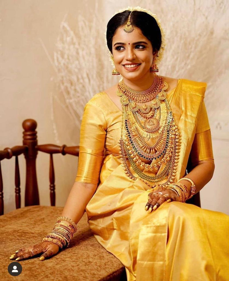 Classy Lichi Silk Saree with Heavy Zari Design