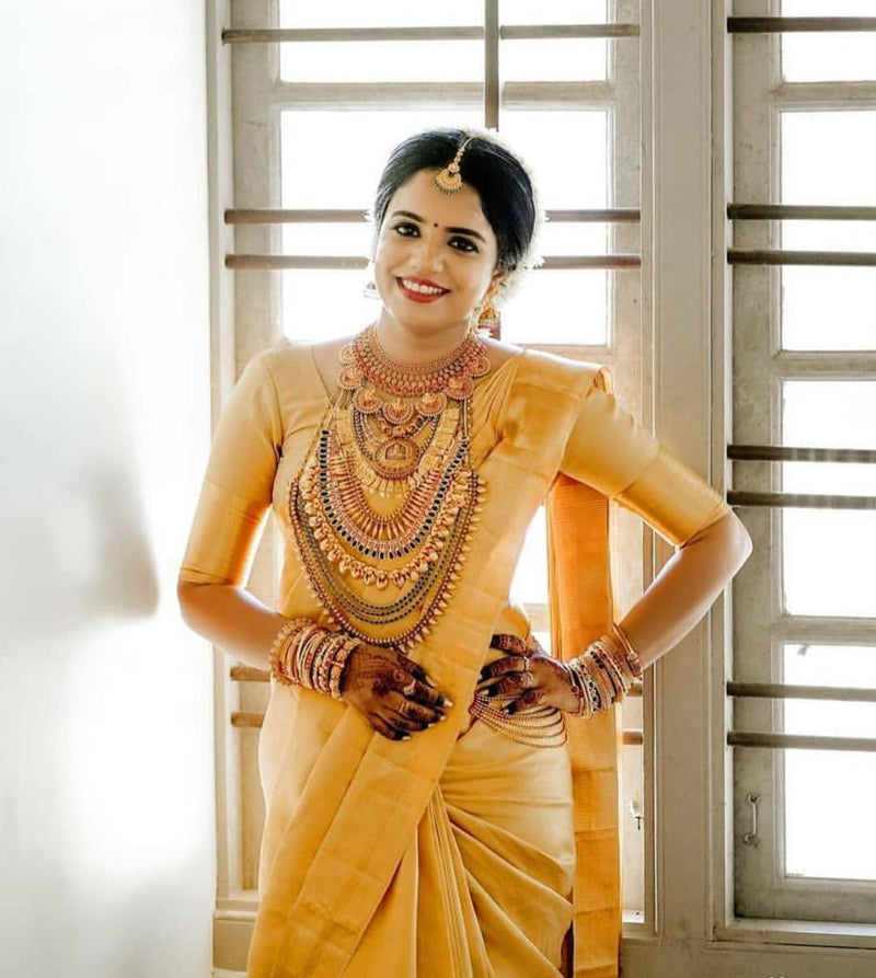 Classy Lichi Silk Saree with Heavy Zari Design